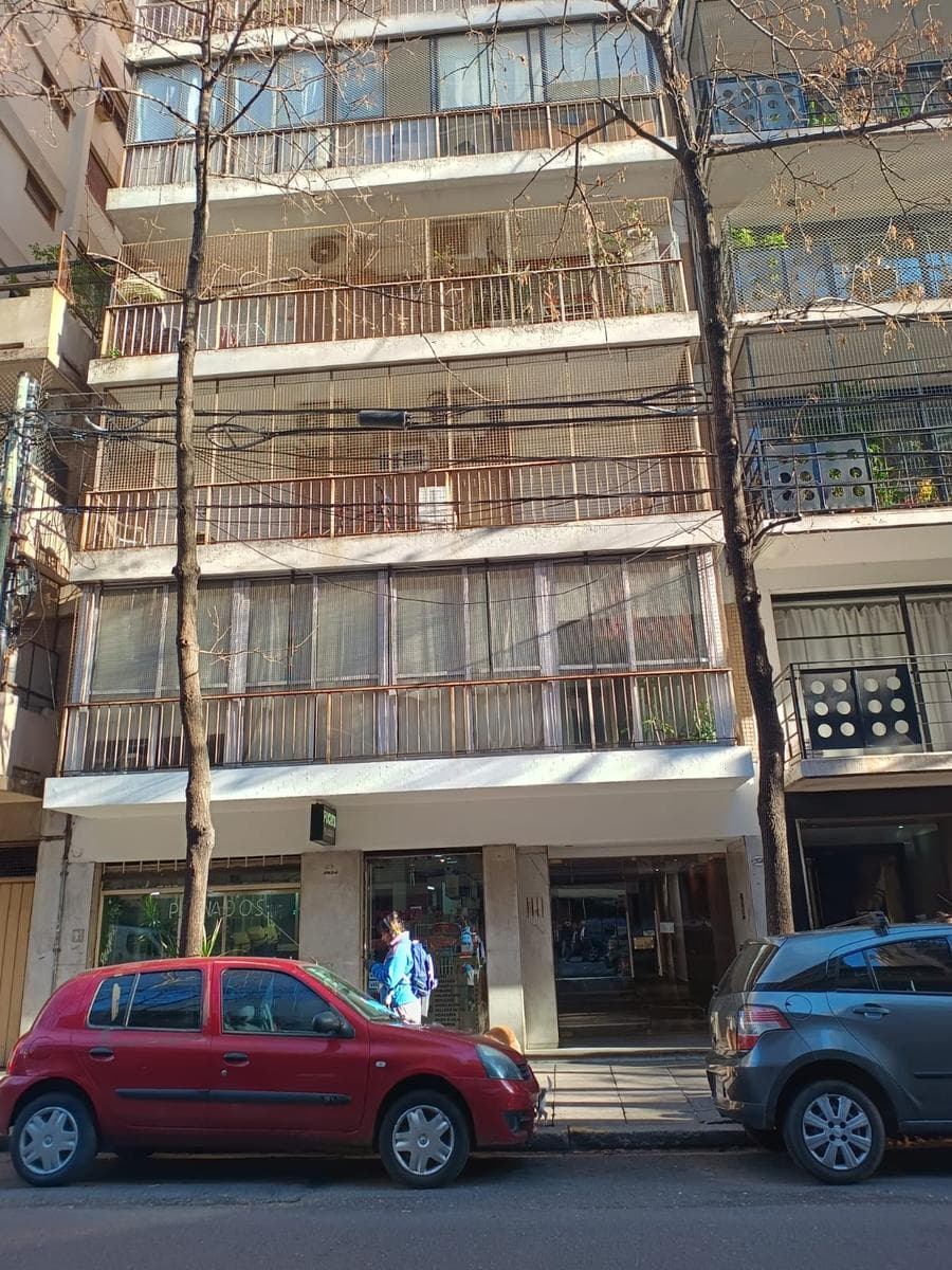 2-ROOM APARTMENT FOR SALE - LOW MAINTENANCE FEES - SUITABLE FOR PROFESSIONAL USE - BARRIO NORTE - PALERMO