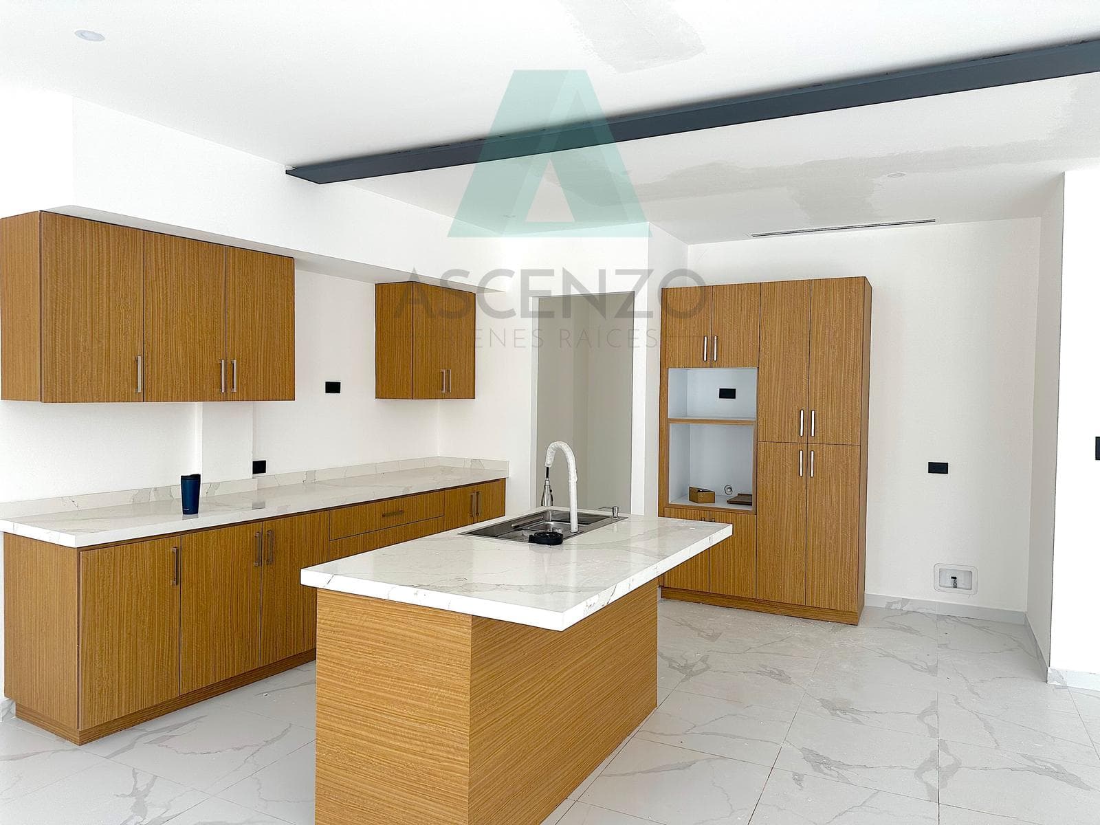 Residence for Sale in the Denali Rejón Subdivision, Aberagh