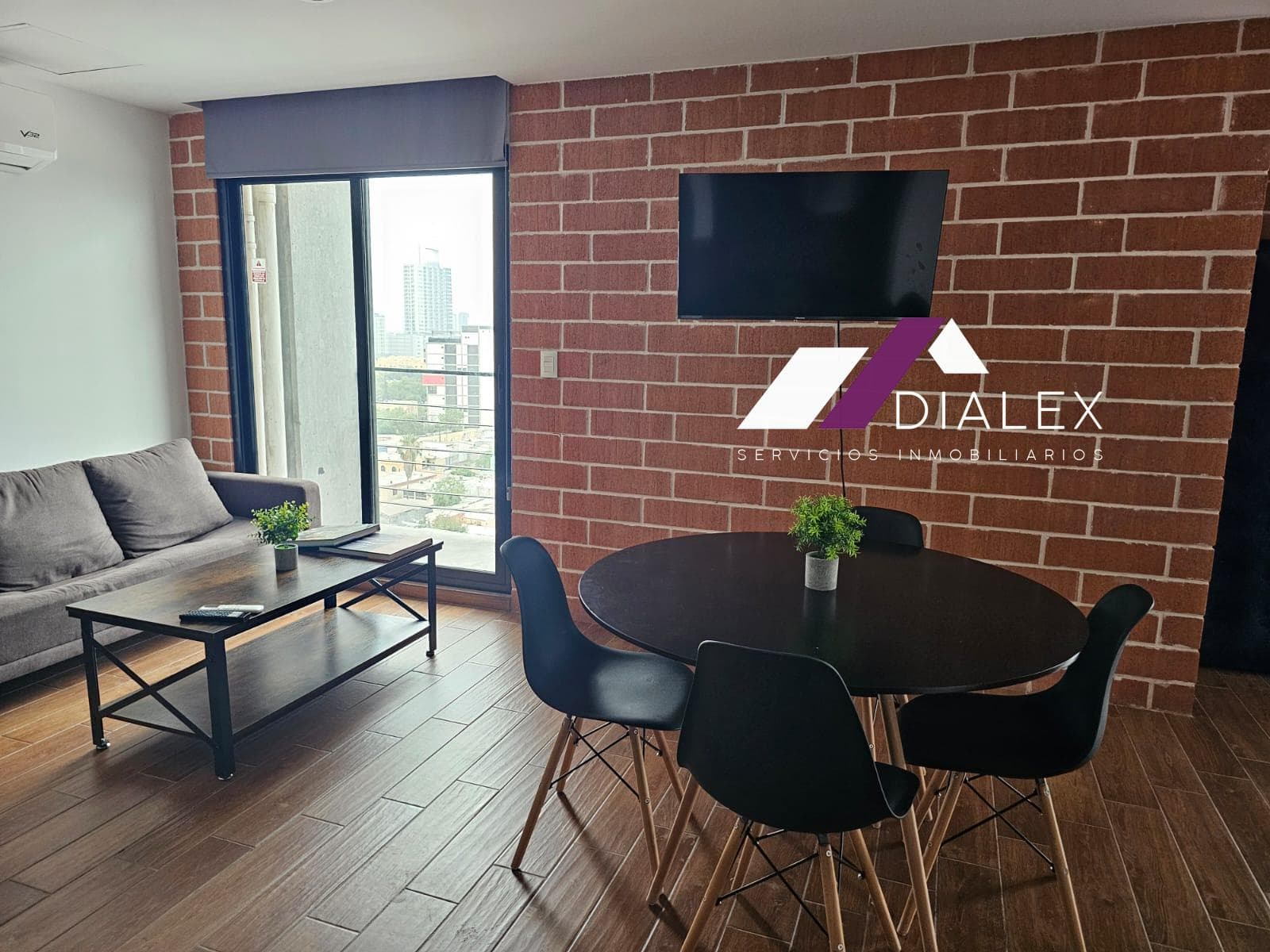 Departamento Loft AMUEBLADO en RENTA - Centro de Monterrey BARRIO ANTIGUO 75 m2