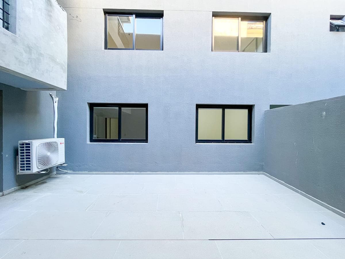 Three-room apartment in Almagro