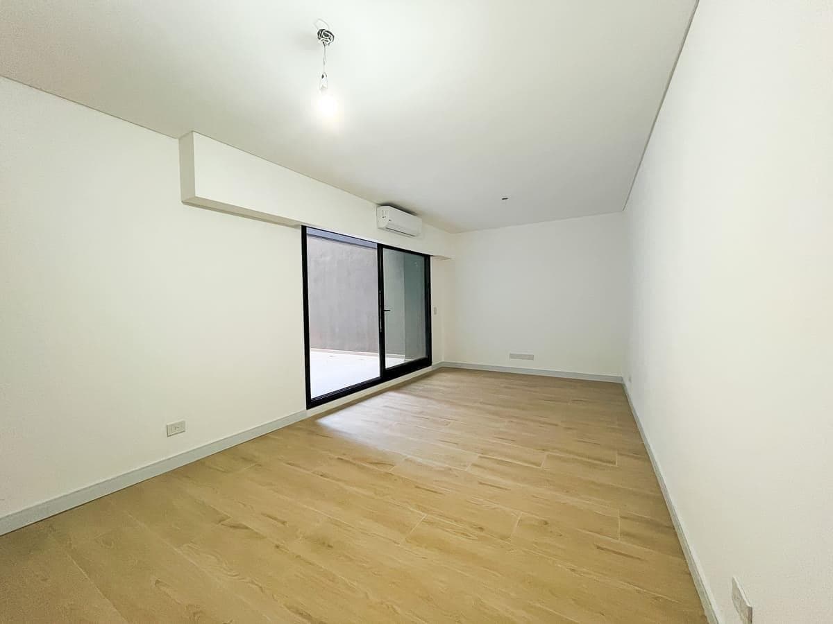 Three-room apartment in Almagro