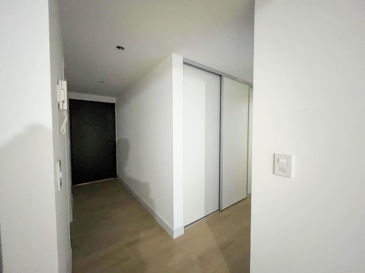 Three-room apartment in Almagro