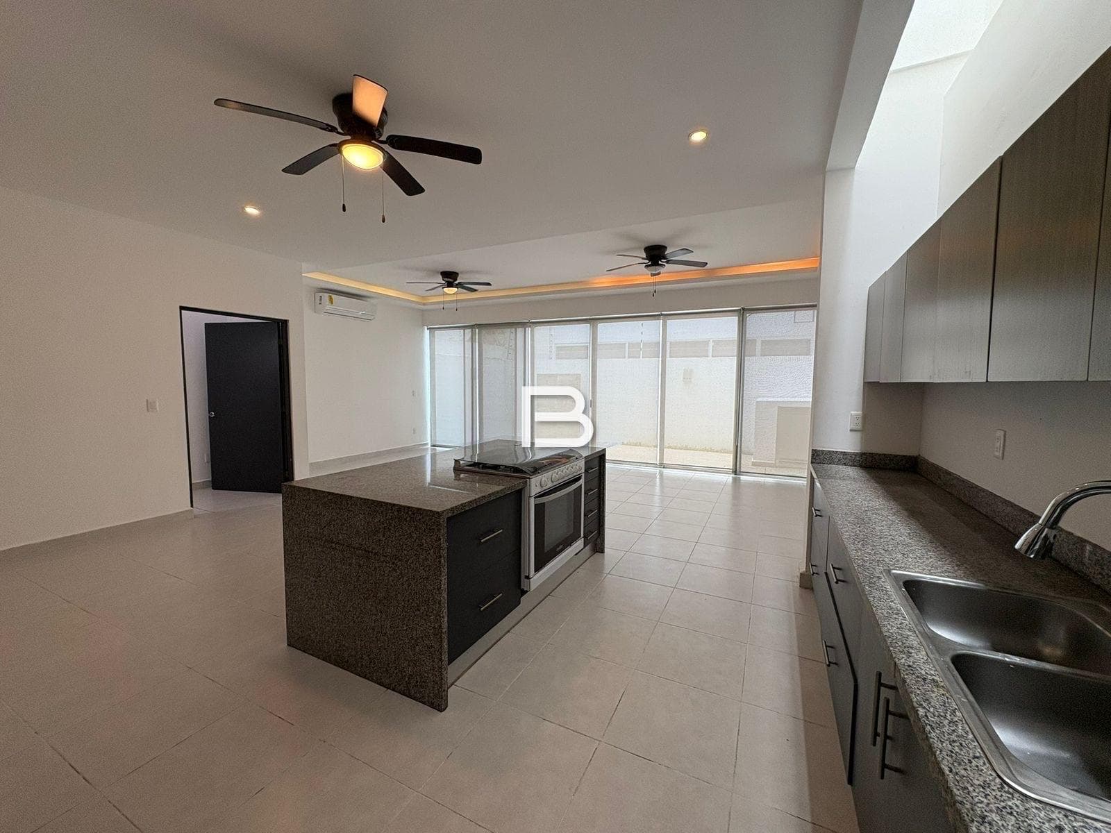 House for Sale in Aqua Cancún