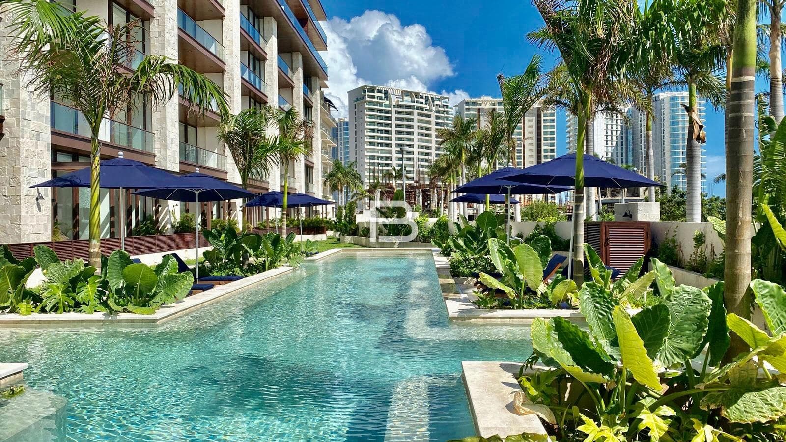 Puerto Cancún Apartment for Rent