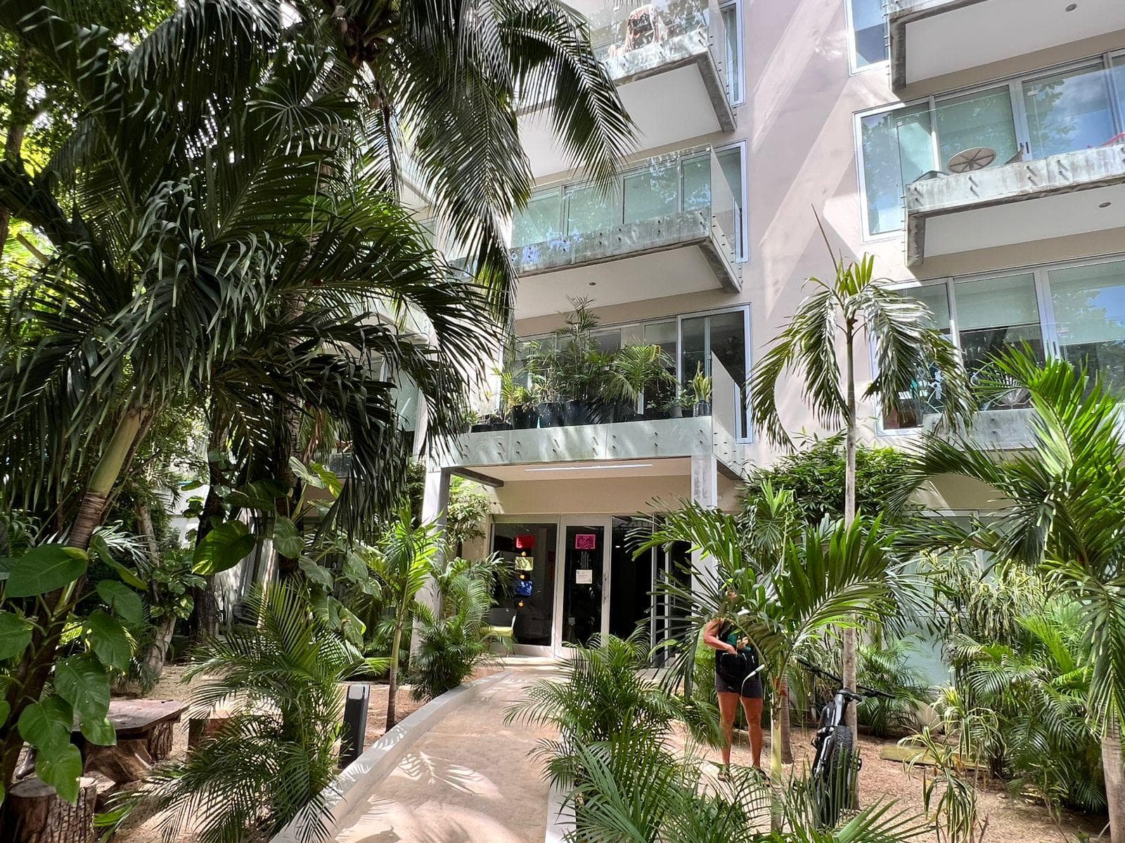 1-Bedroom Apartment, 56 m², Ready for Deed Transfer — Central Park, Playa del Carmen
