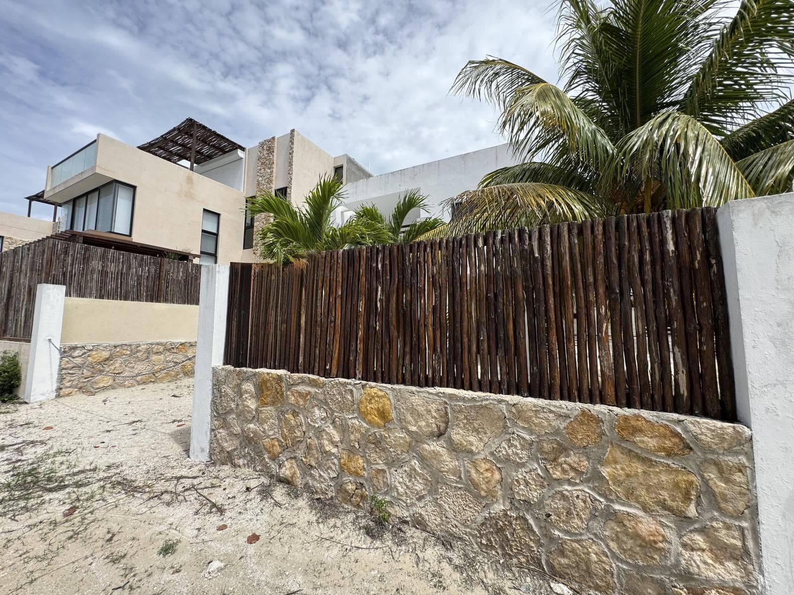 House for Sale in San Benito Beach, Yucatán