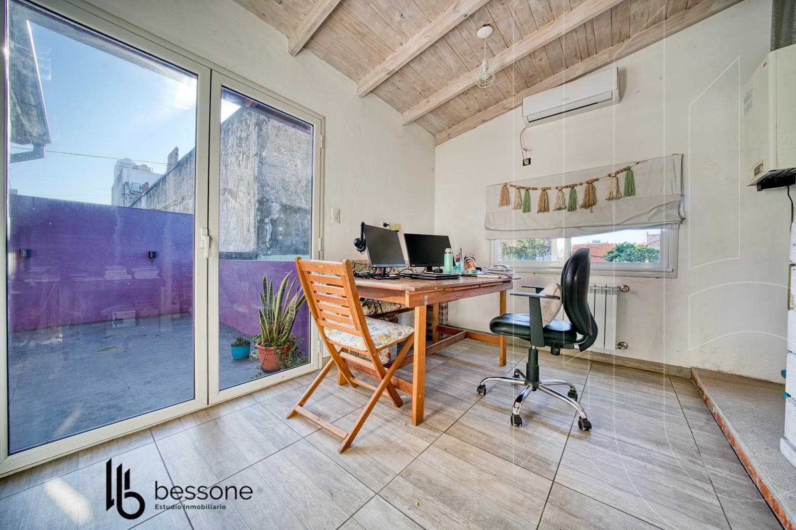 3-bedroom apartment in the San Juan neighborhood