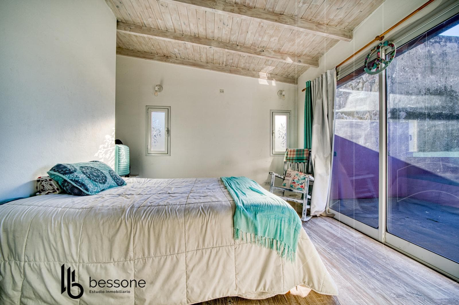 3-bedroom apartment in the San Juan neighborhood