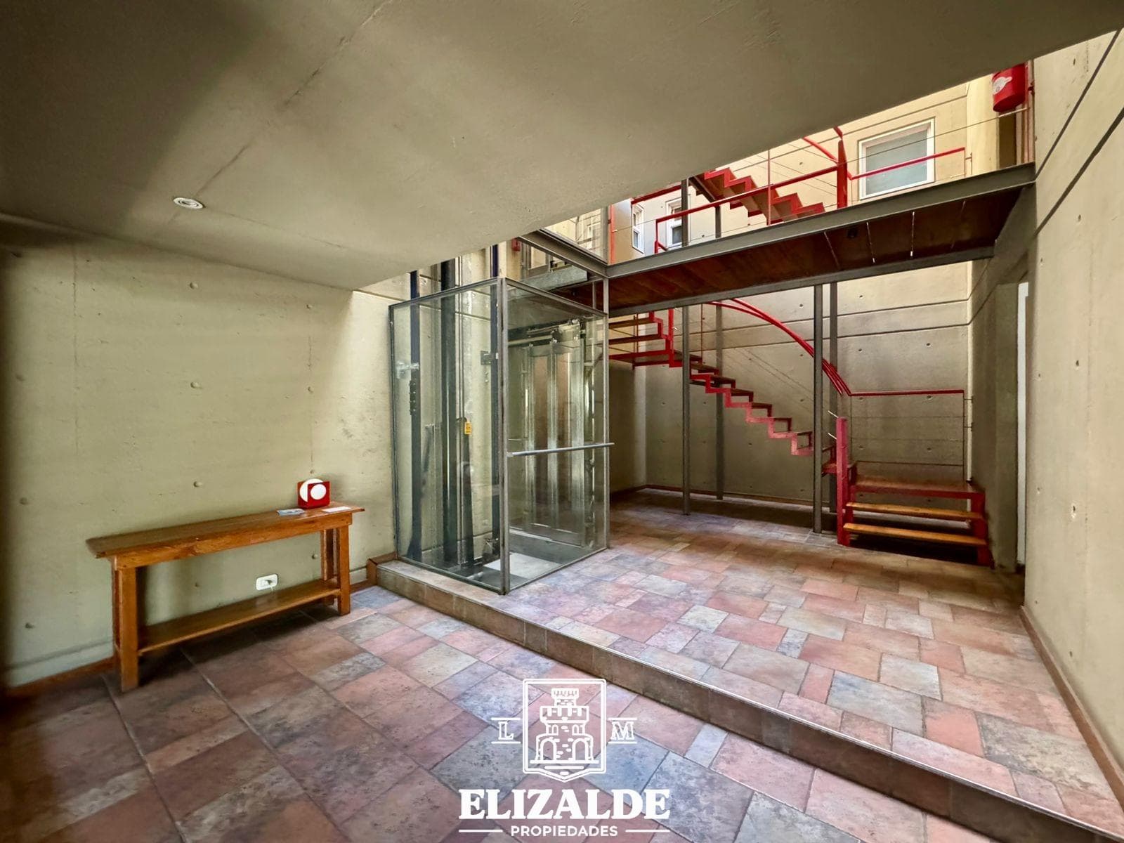 Chacabuco and Almte. Brown - 3-room apartment with garage - For Sale