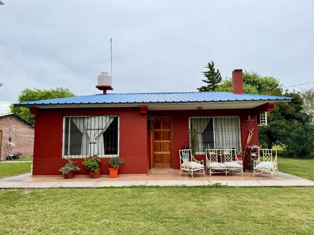Property with House on 25th Street, Bowen - Gral. Alvear