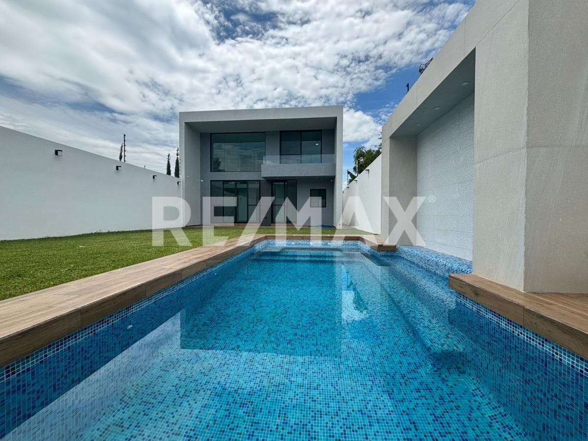House for Sale in the Real de Oaxtepec Subdivision