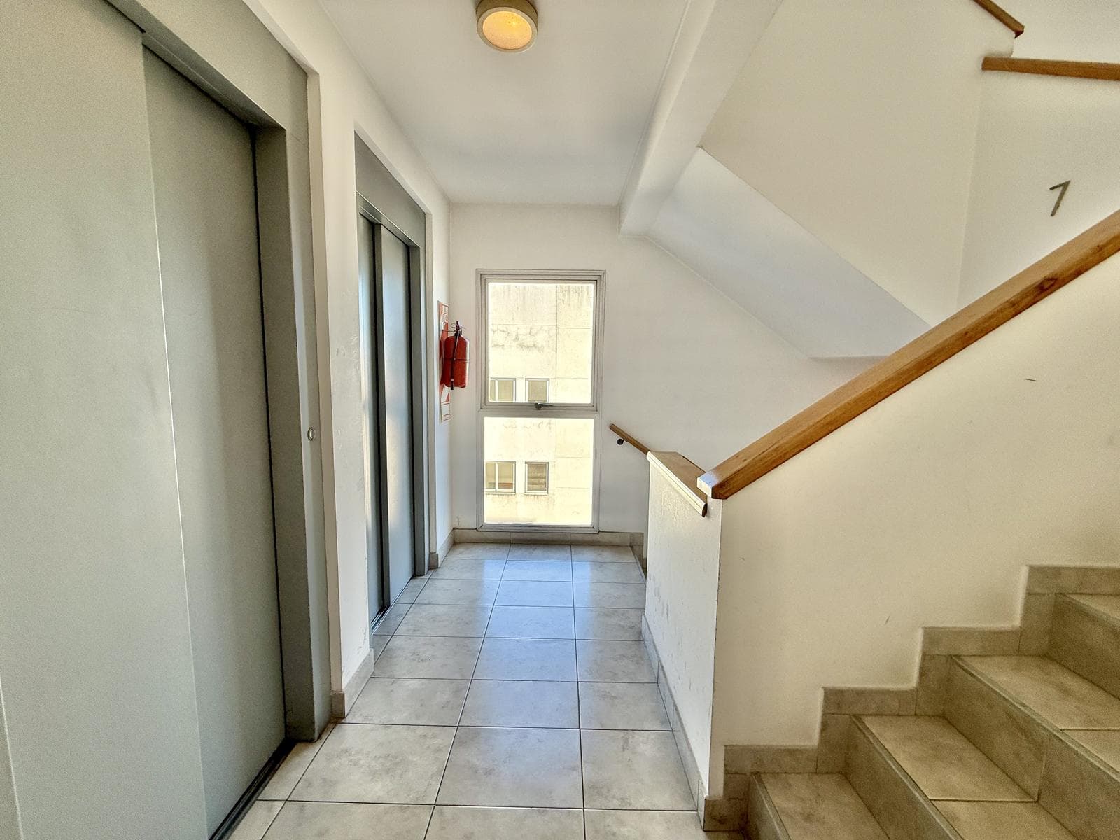 2-room apartment with separate kitchen and en suite bedroom, eligible for financing, in Morón Sur