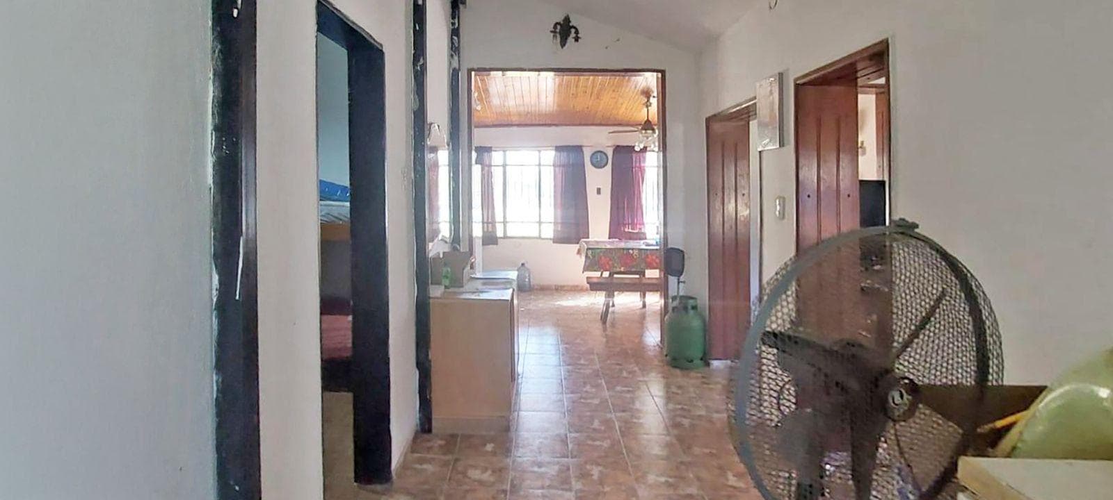 FOR SALE - 2-bedroom house with a patio, barbecue area, and pool - Oliveros.