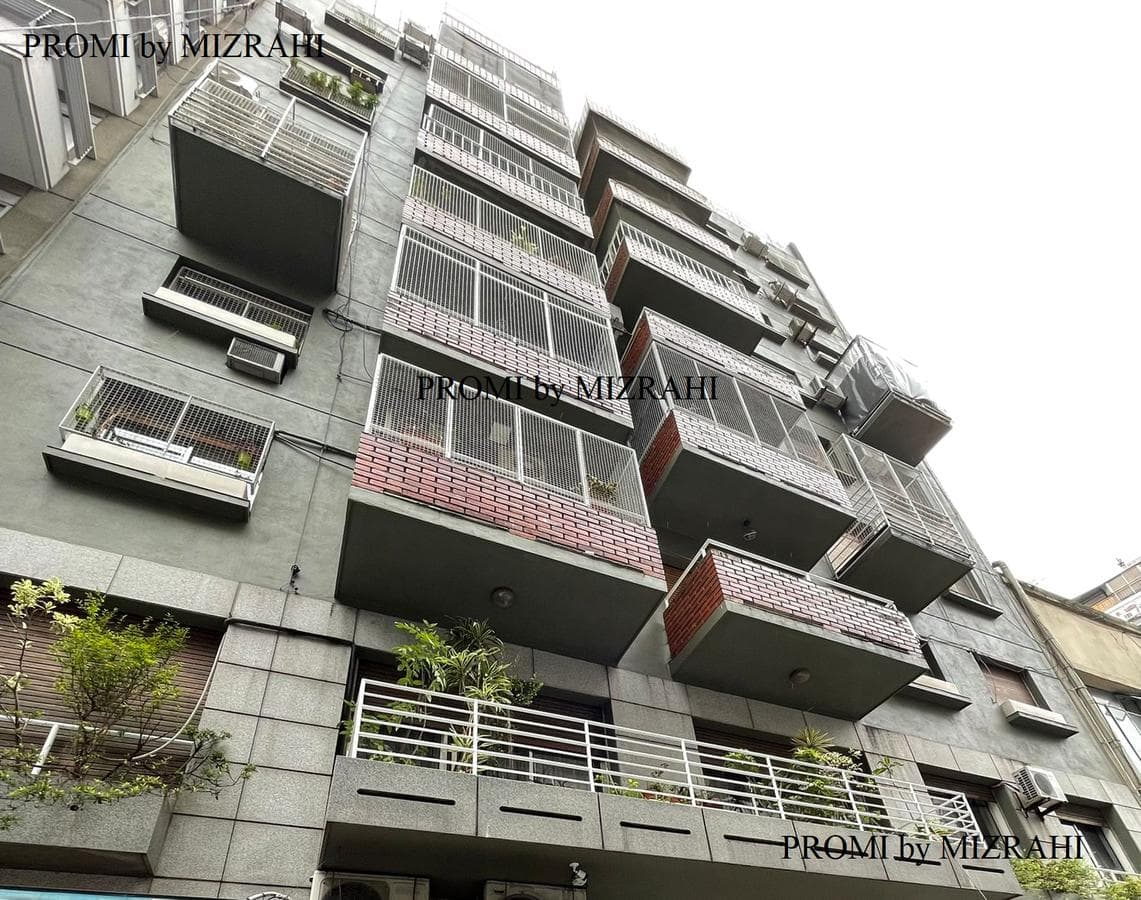 4-Room Apartment for Sale in Balvanera