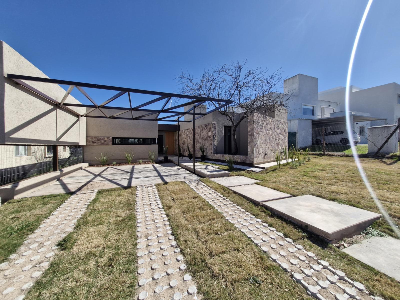 HOUSE FOR SALE - LAS CAÑITAS - 3 BEDROOMS - 188 M2 INDOOR AREA / 553 M2 LOT SIZE