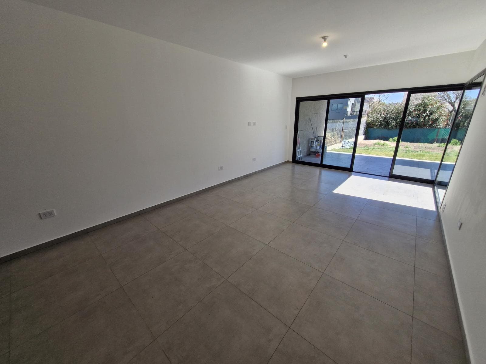 HOUSE FOR SALE - LAS CAÑITAS - 3 BEDROOMS - 188 M2 INDOOR AREA / 553 M2 LOT SIZE
