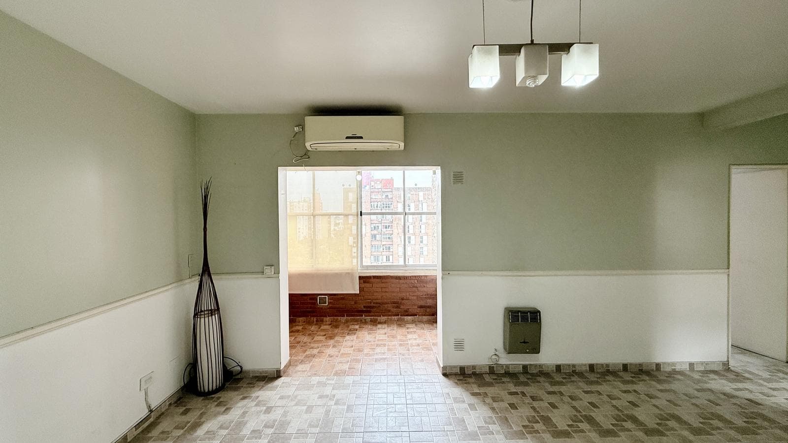 3-room apartment for sale on a high floor in the Samore neighborhood of Villa Lugano