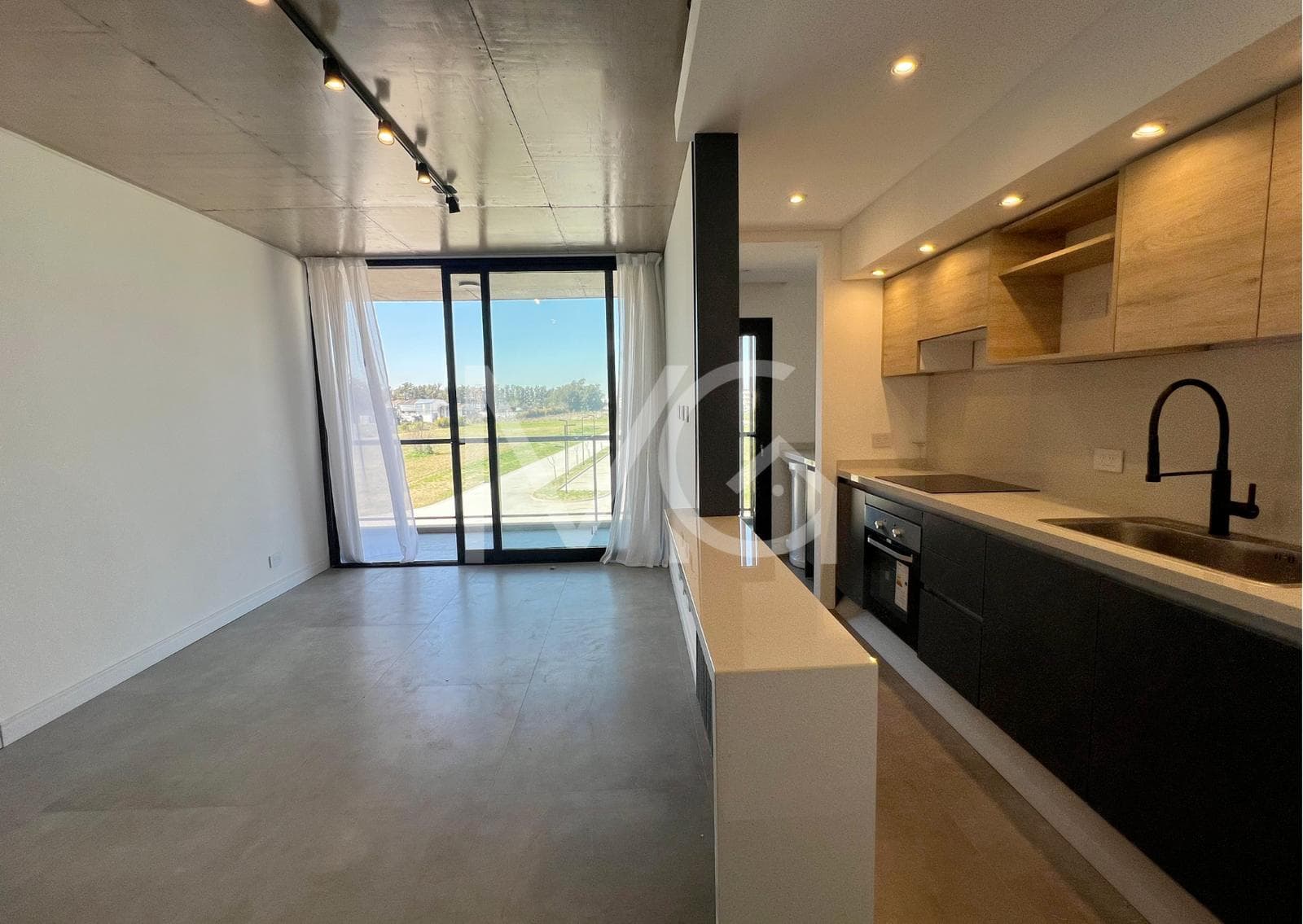 2-Room Apartment for Sale in Canning