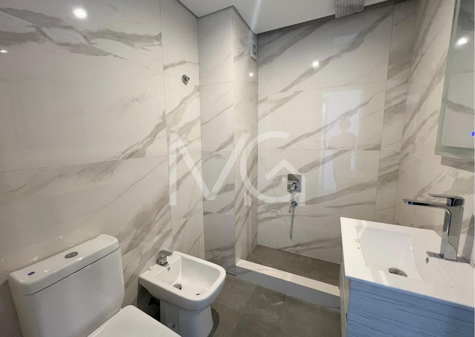 2-Room Apartment for Sale in Canning