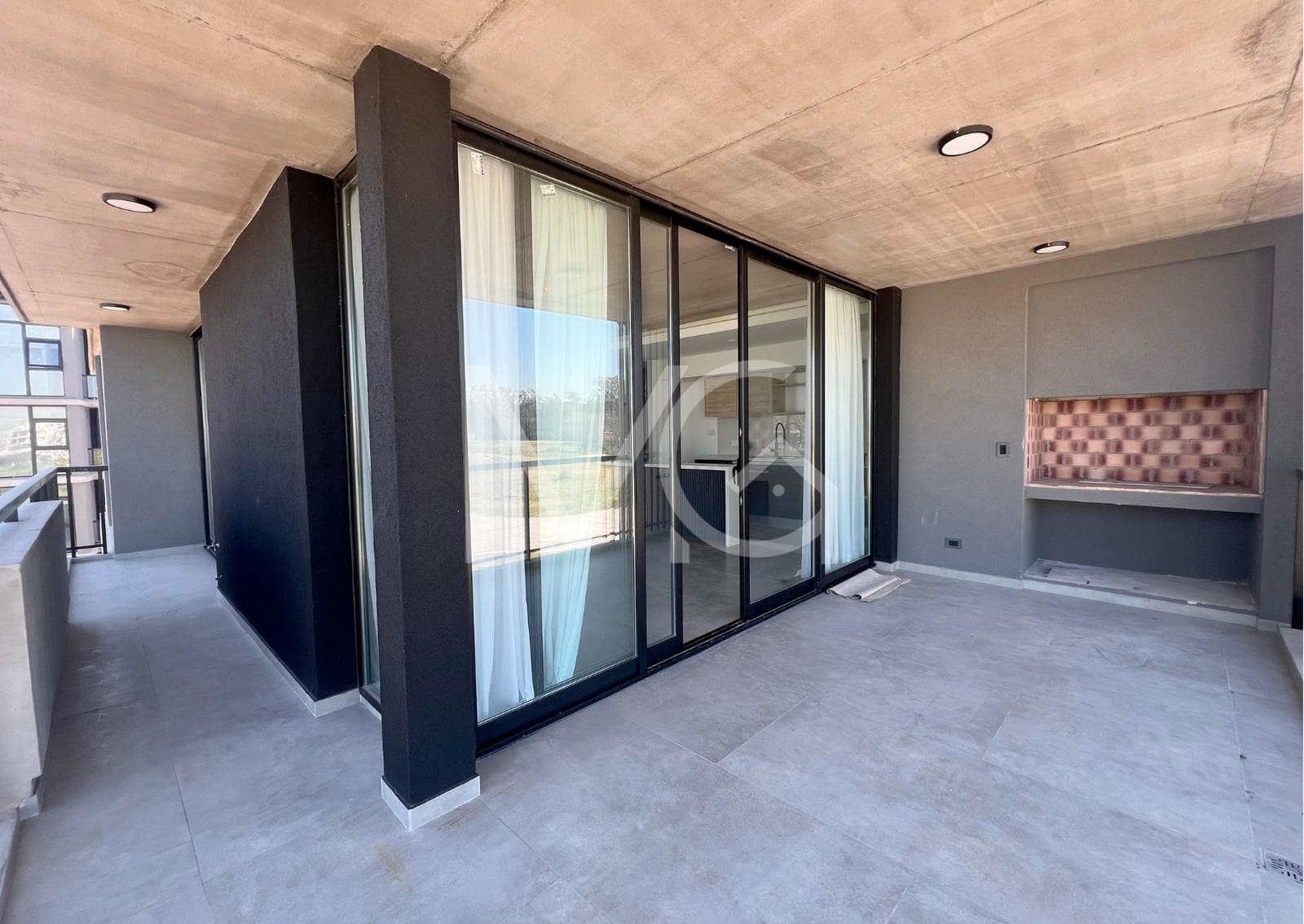 3-Room Apartment for Sale in Canning