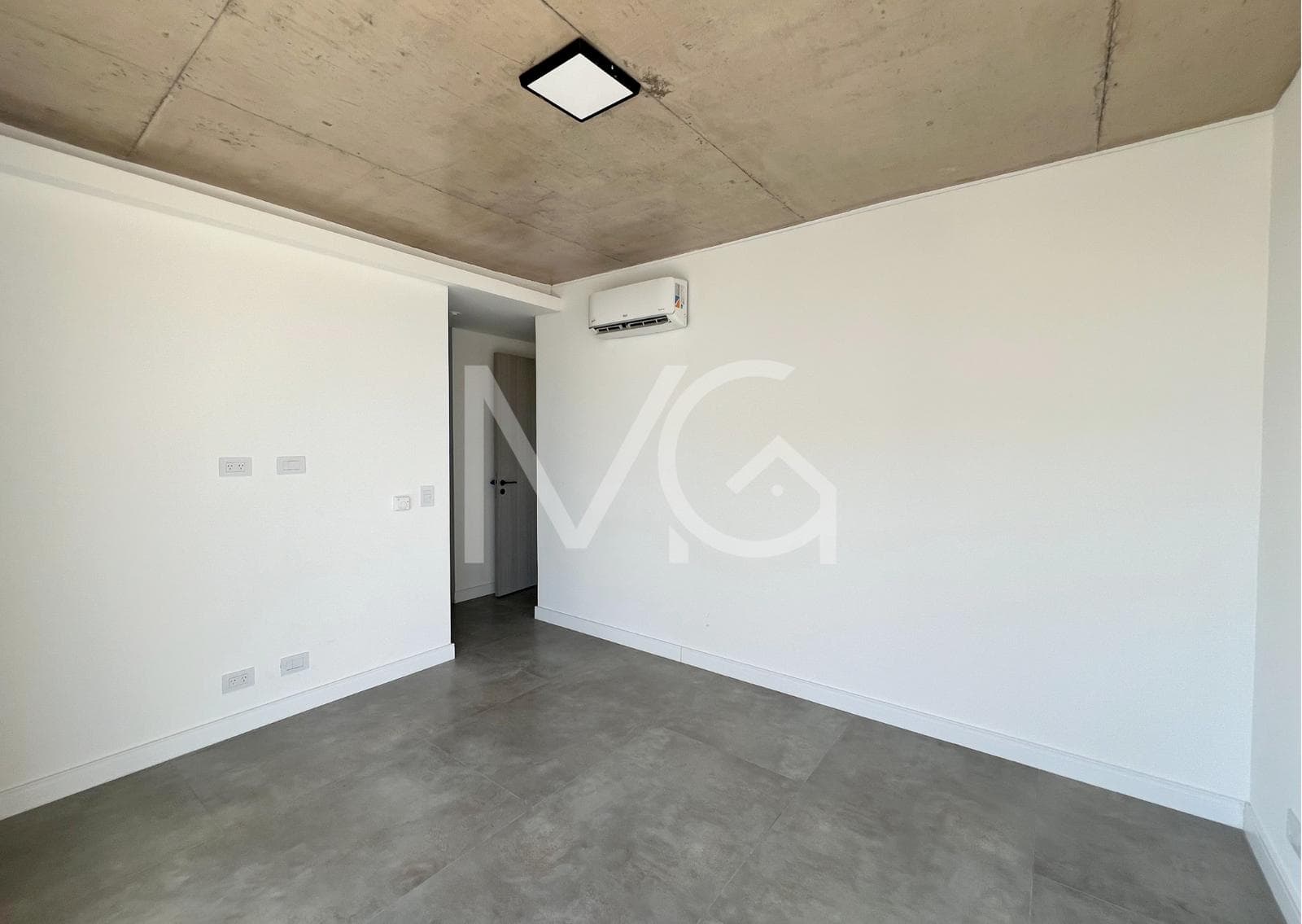3-Room Apartment for Sale in Canning