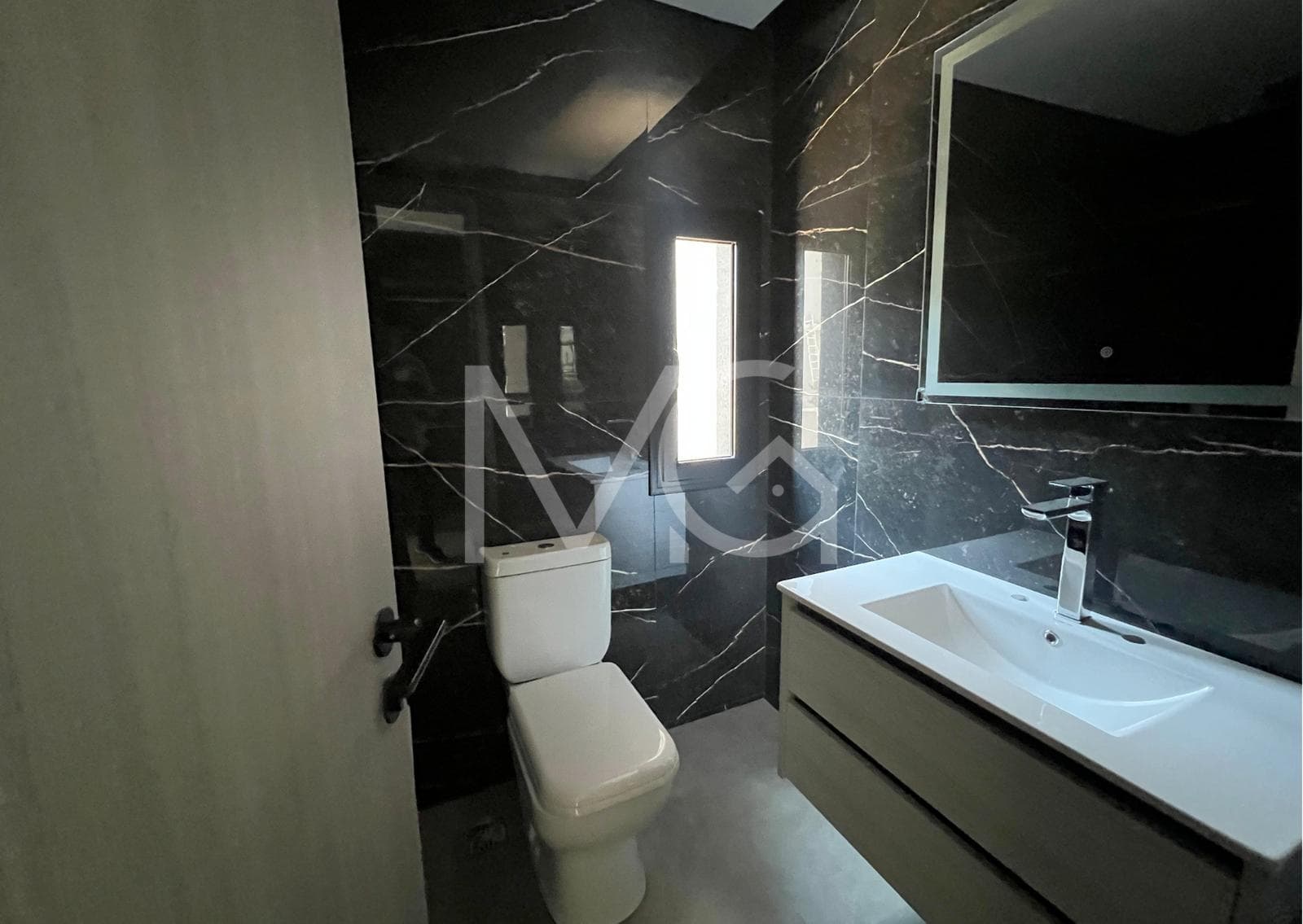3-Room Apartment for Sale in Canning
