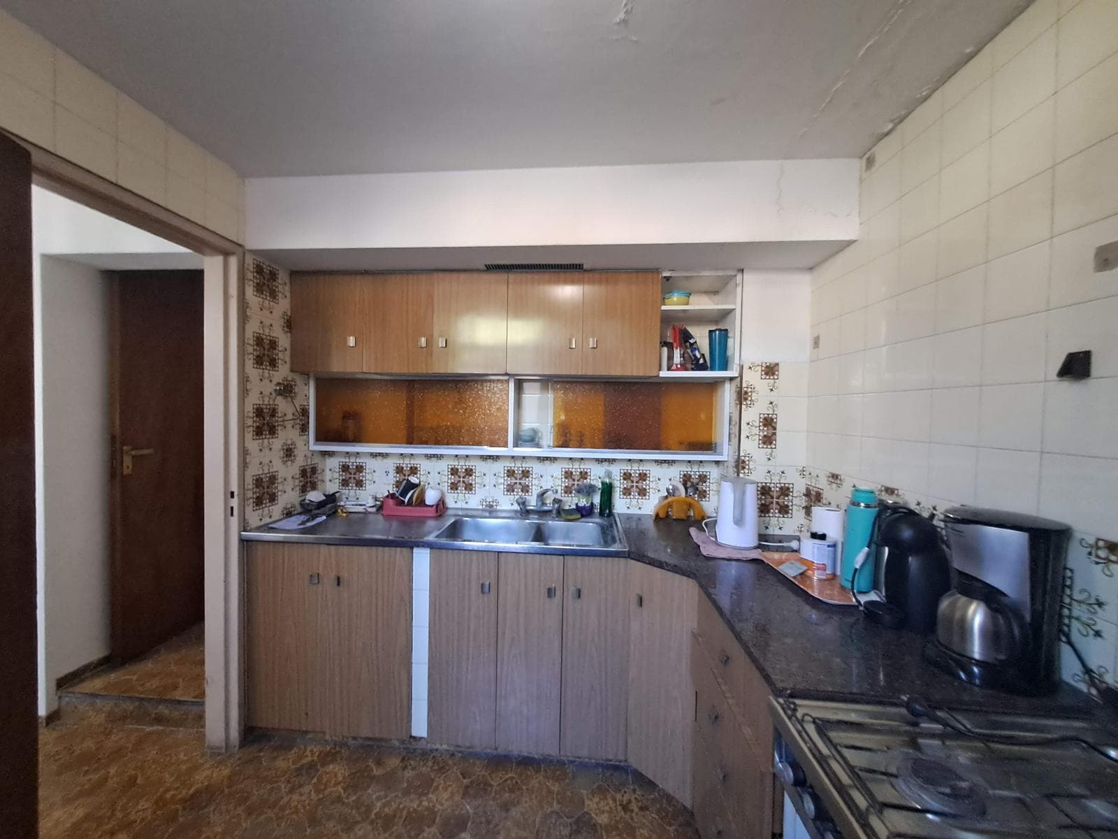 House in the Bombal neighborhood - Suitable for a studio or office - QUALIFIES FOR A LOAN