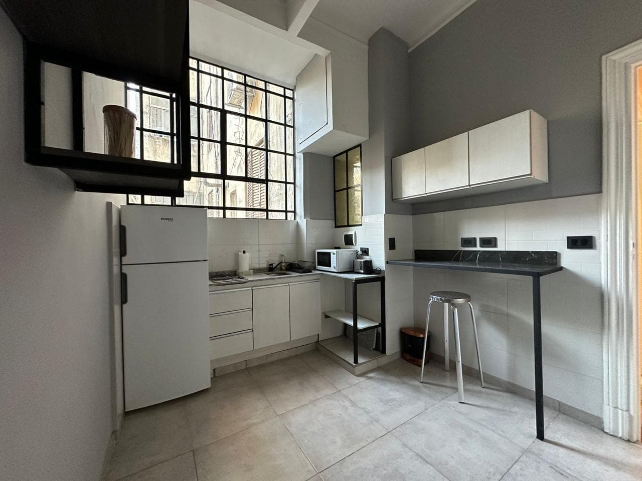 For Sale with Rent: 3-Bedroom Apartment on the 2nd Floor. San Nicolás, CABA