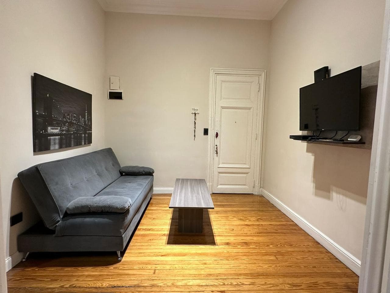 For Sale with Rent: 3-Bedroom Apartment on the 2nd Floor. San Nicolás, CABA