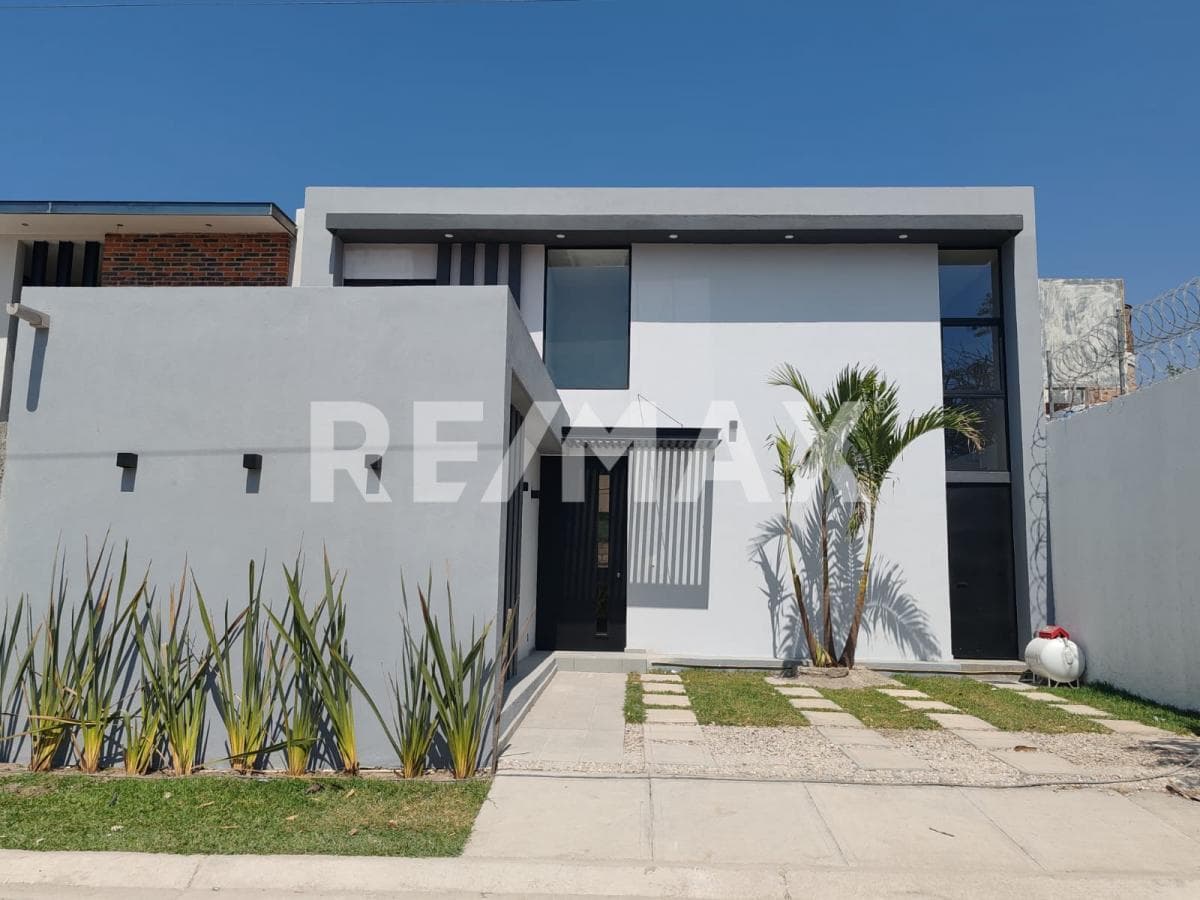House for Sale in Morelos, Real de Oaxtepec