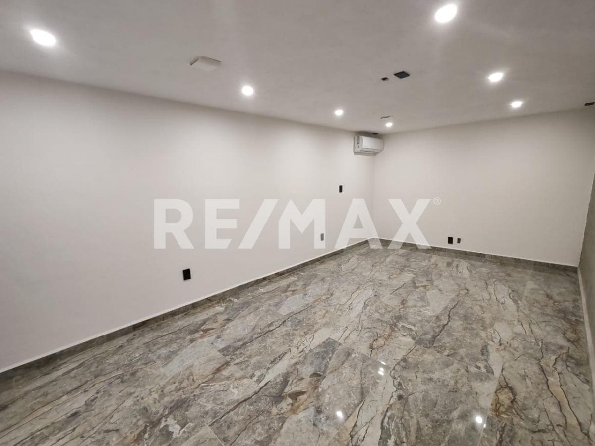 House for Sale in Morelos, Lomas de Cocoyoc