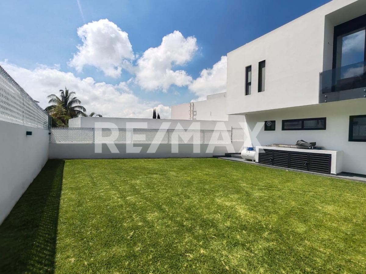 House for Sale in Morelos, Lomas de Cocoyoc