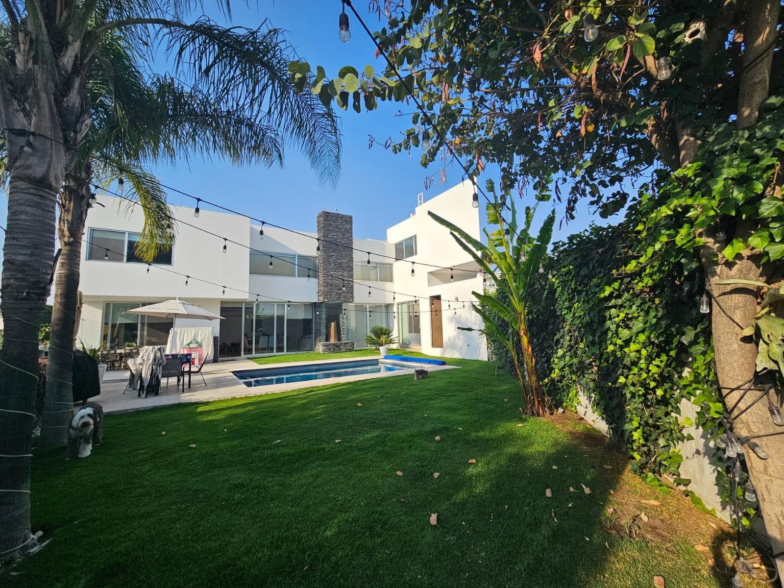 HOUSE FOR SALE IN NILO PARK IN LOMAS DE ANGELOPOLIS