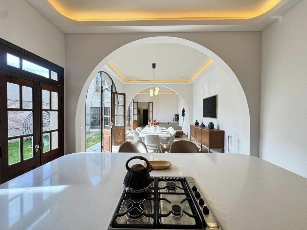 For Sale: Renovated 4-Bedroom House with Pool and Garage. Lourdes