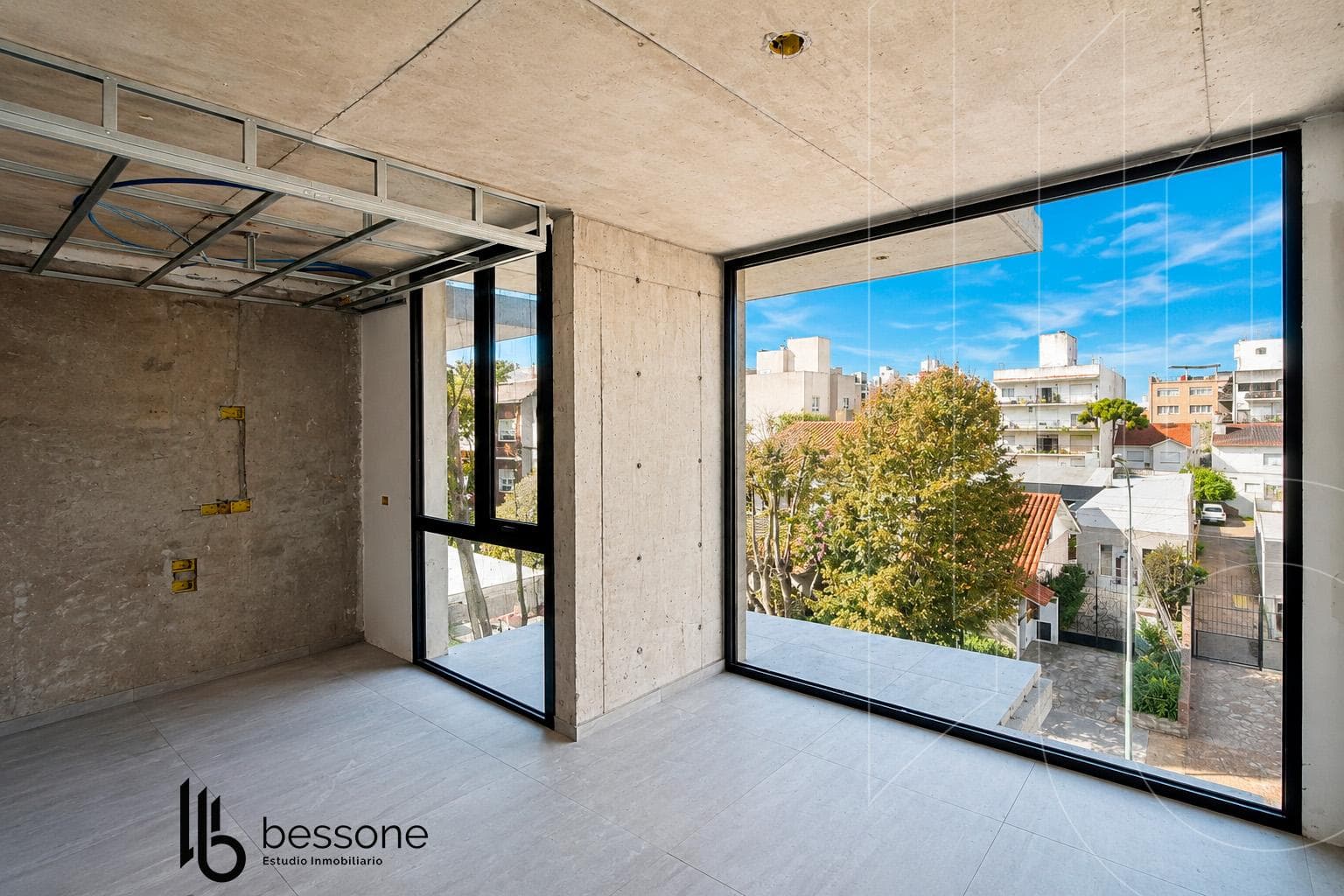 Apartment in Chauvin