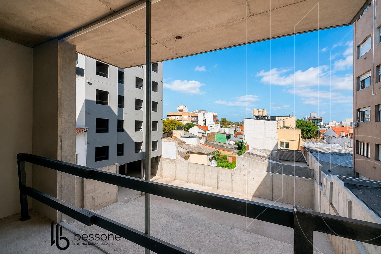 Apartment in Chauvin
