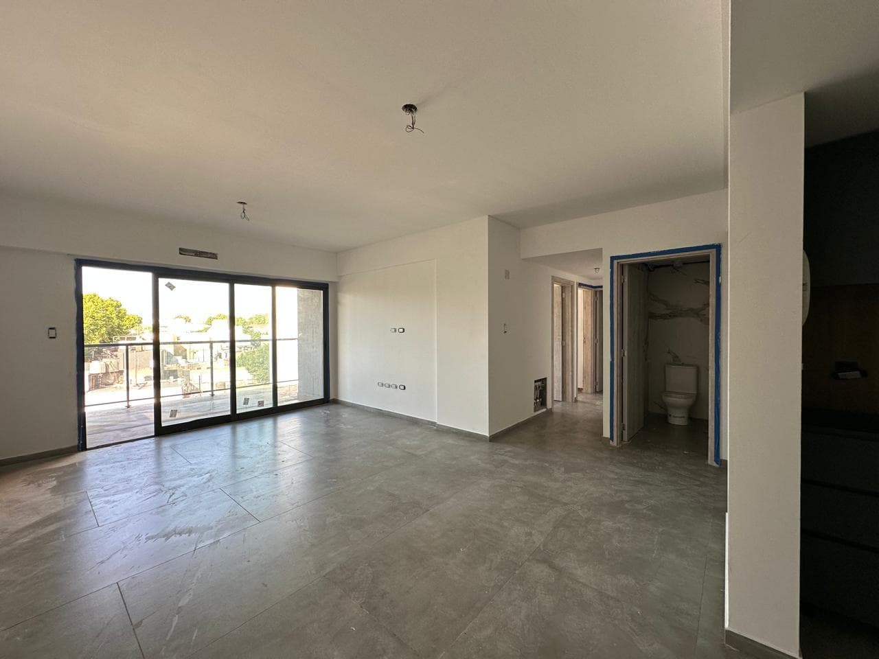 3-ROOM APARTMENT FOR SALE WITH GARAGE IN MATADEROS, VILLA LURO