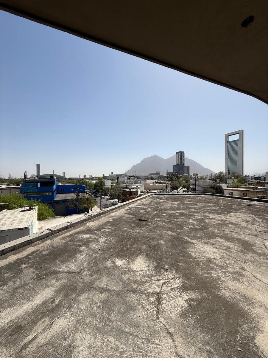 Land with a Building for Sale in Col. Obrera, Monterrey, NL