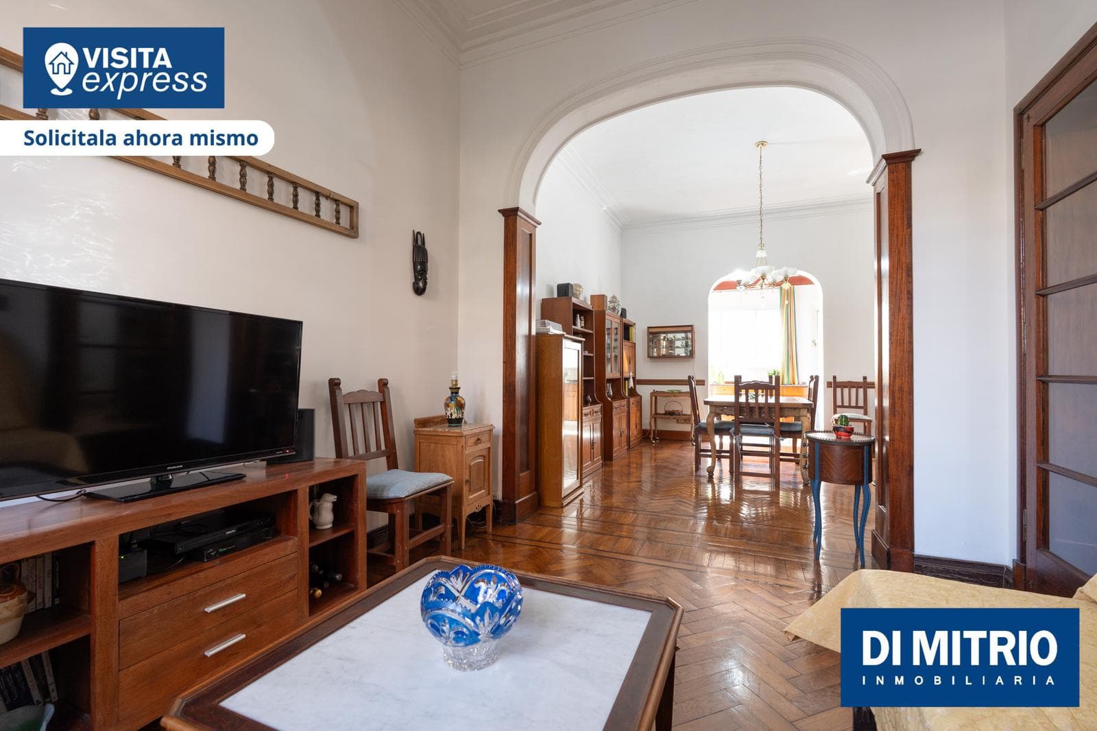 Caballito House No. 6 with 232 m² garage and garden