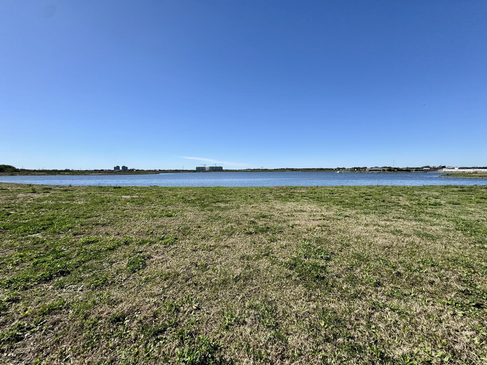 Lot in Los Puentes Nordelta near the lagoon