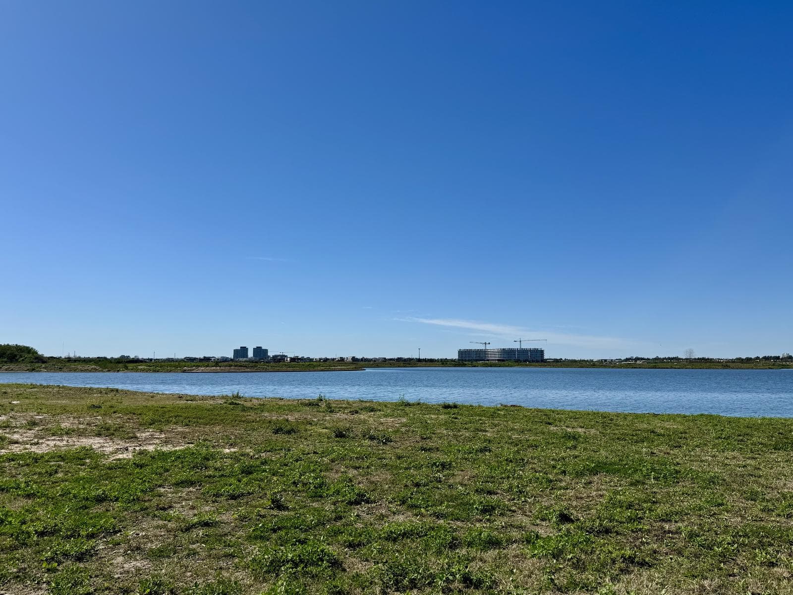 Lot in Los Puentes Nordelta near the lagoon