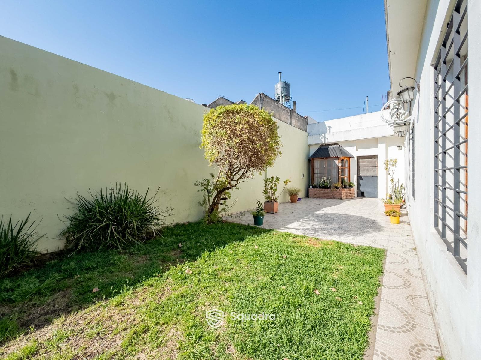 FOR SALE | TRADE - 3-bedroom house with a patio and garage - Matheu, Rosario. QUALIFIES FOR A MORTGAGE.