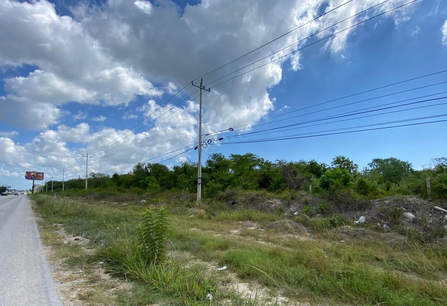 LAND FOR SALE IN CANCUN ON PETEMPICH HIGHWAY
