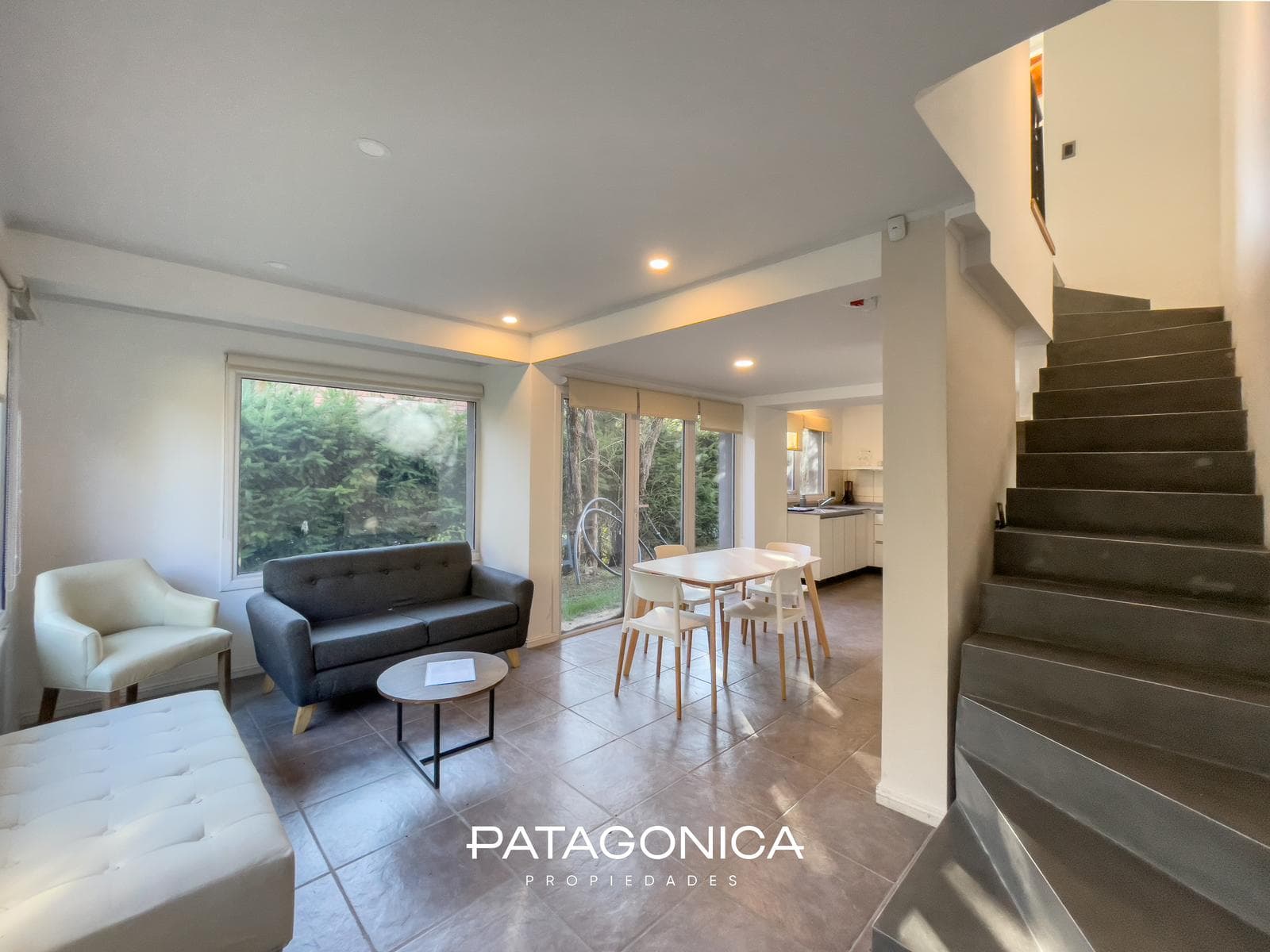 3-ROOM APARTMENT FOR SALE + STORAGE SHED IN THE DOWNTOWN AREA