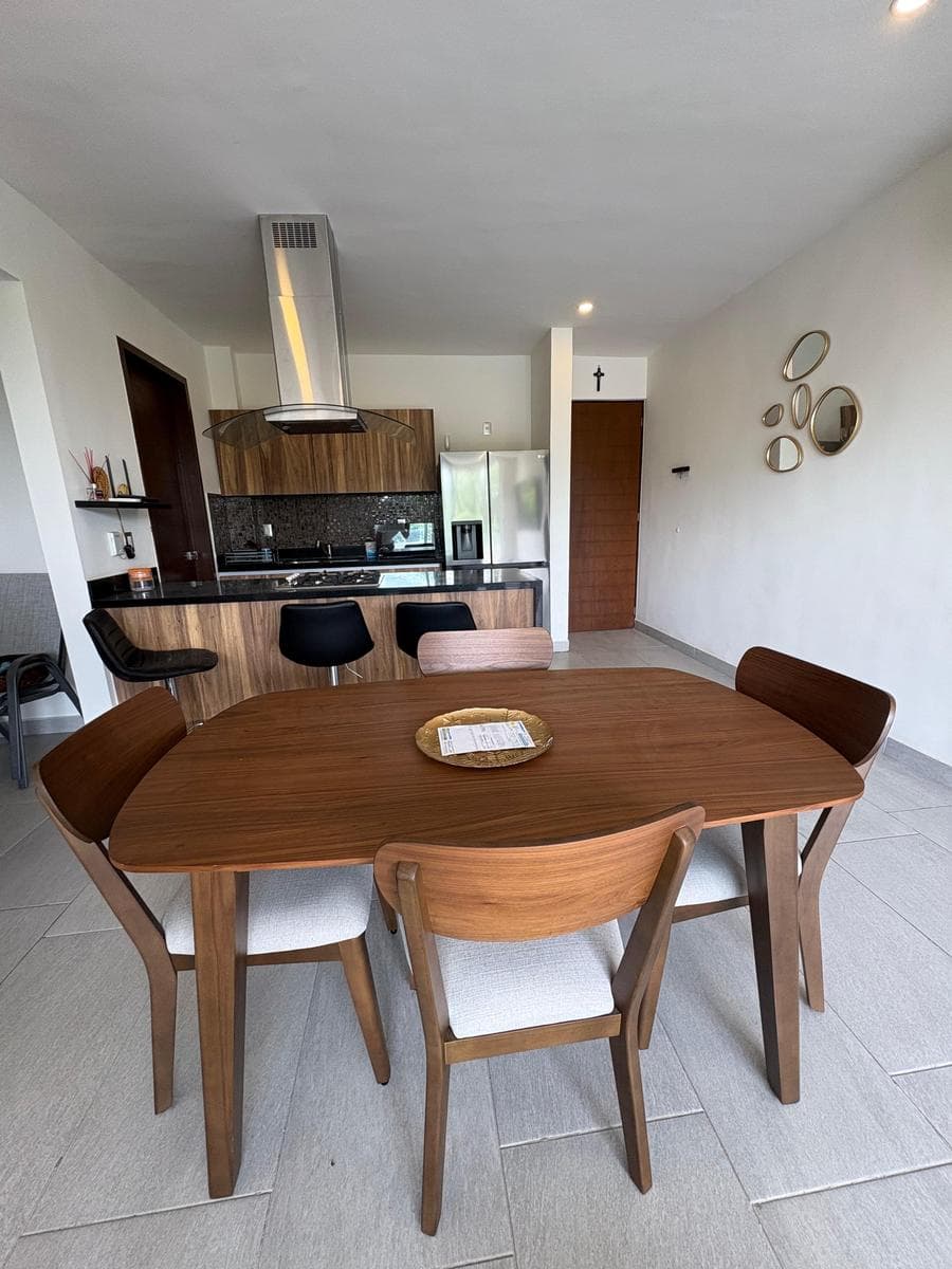 Apartment for Sale, FURNISHED, 2 Bedrooms, Av. Prol. La Luna, Cancún,