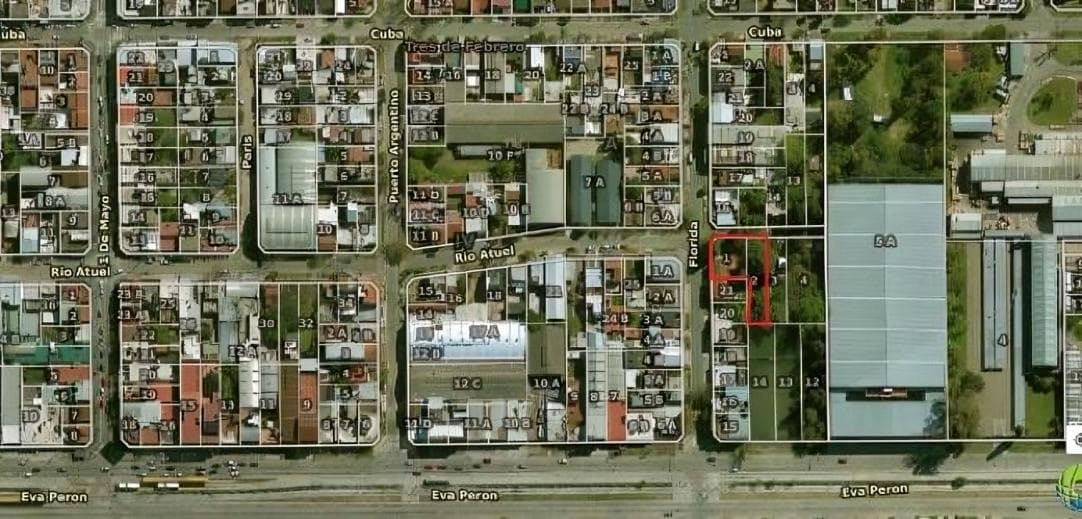 For Sale as a Single Lot: Excellent Investment Opportunity—650 m² Total, Suitable for Warehouse, Industrial Use, or Residential Use—Route 8