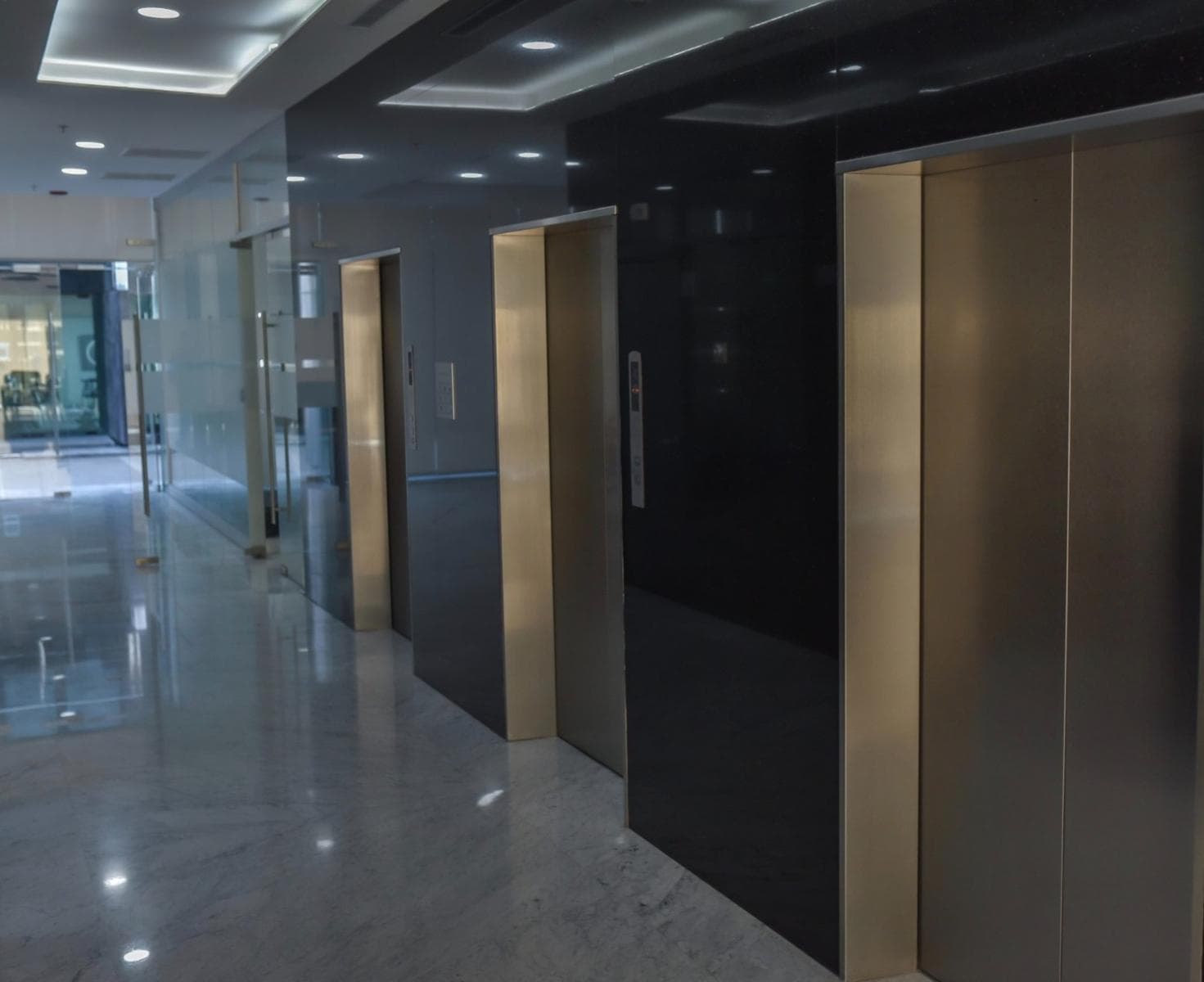 OFFICE FOR RENT IN SAN JERONIMO