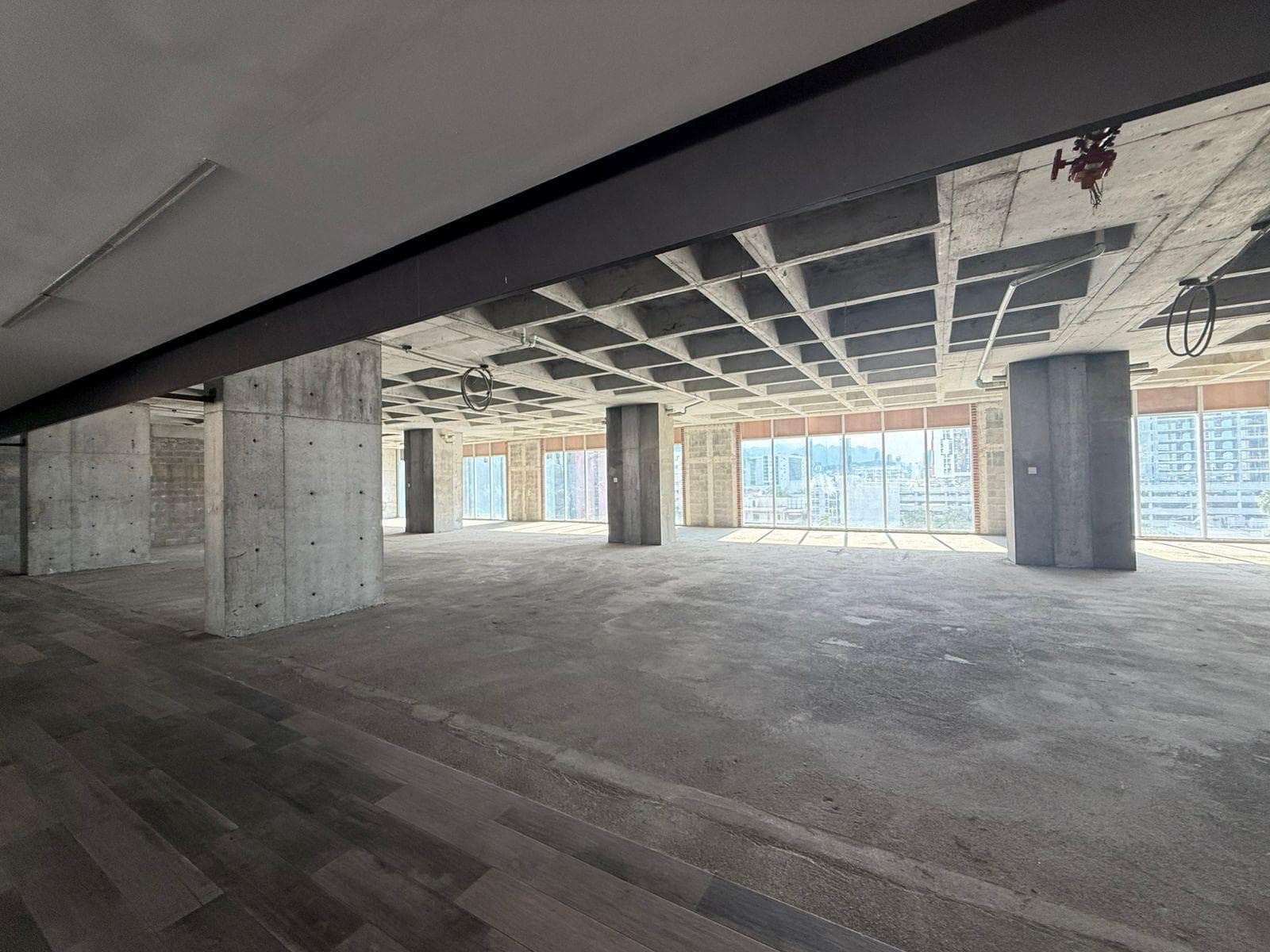 COMMERCIAL SPACE/OFFICE FOR SALE IN DOWNTOWN MONTERREY