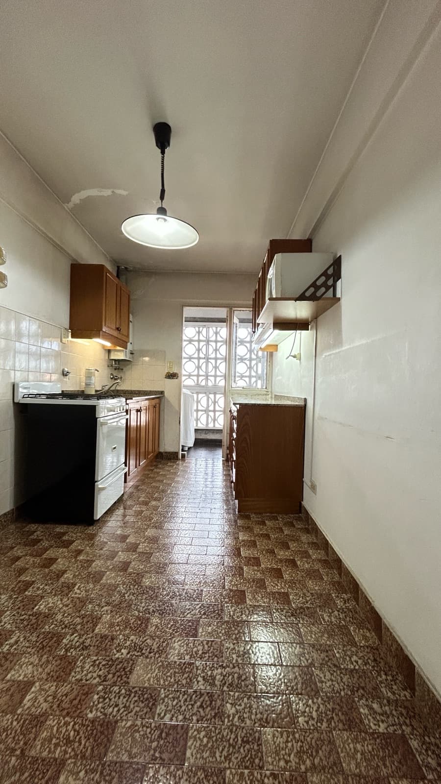 TWO-BEDROOM APARTMENT WITH GARAGE IN DOWNTOWN ROSARIO