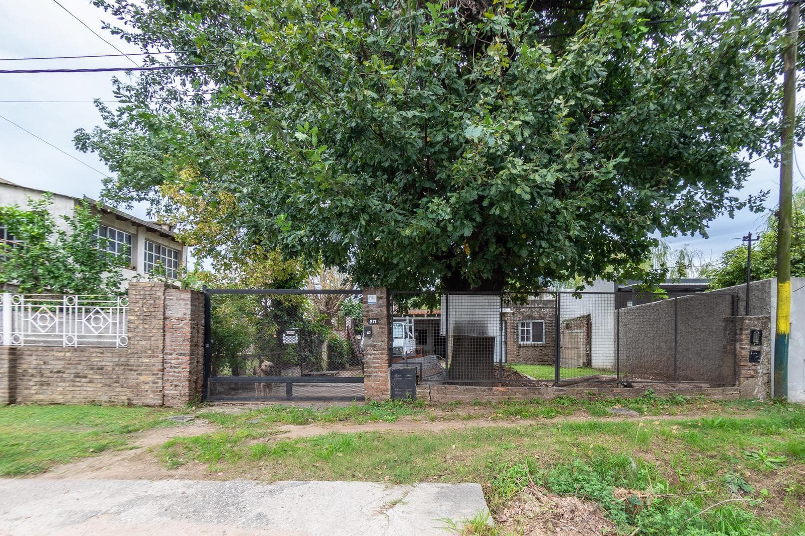 House in Fisherton